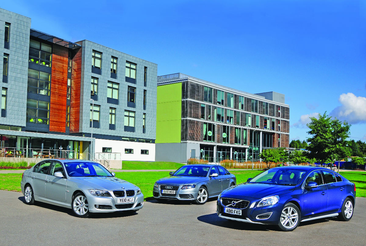 Volvo V60 group test