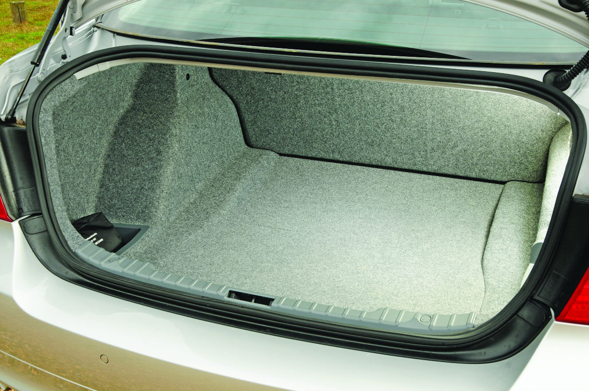 BMW 3-series boot