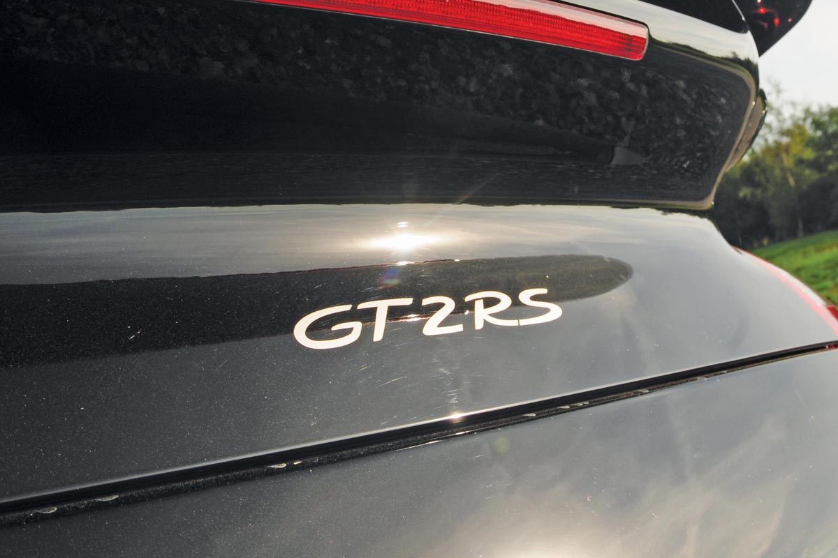 Porsche 911 GT2 RS