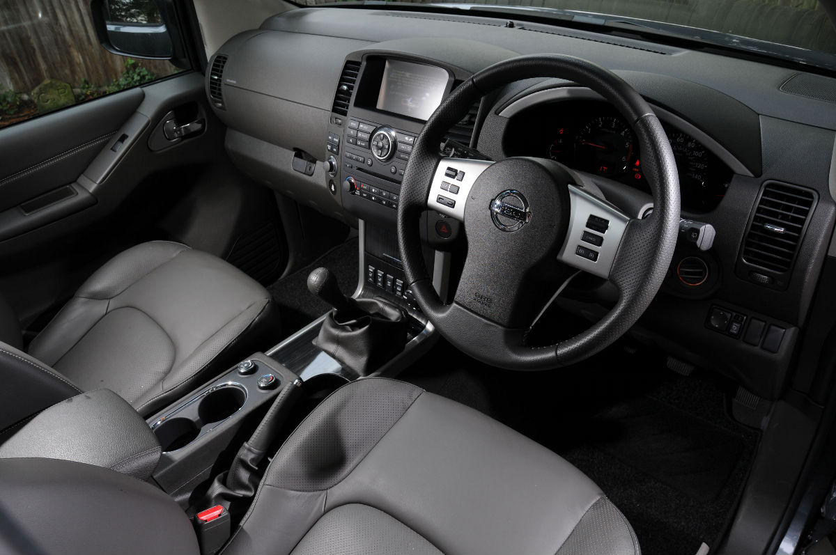 Nissan Pathfinder interior