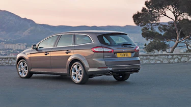 Ford Mondeo facelift estate rear