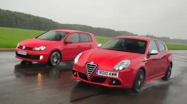 Alfa Giulietta Cloverleaf vs. Golf GTI