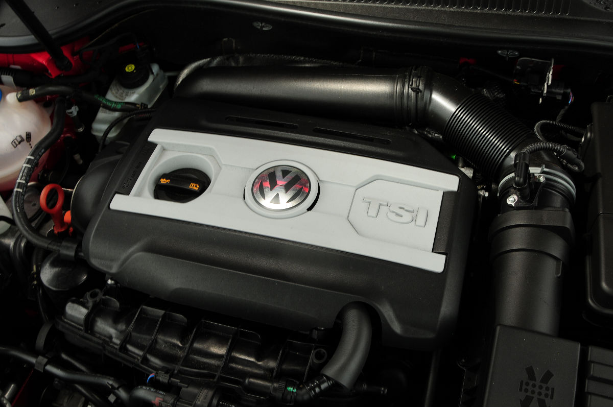 VW Golf GTI engine