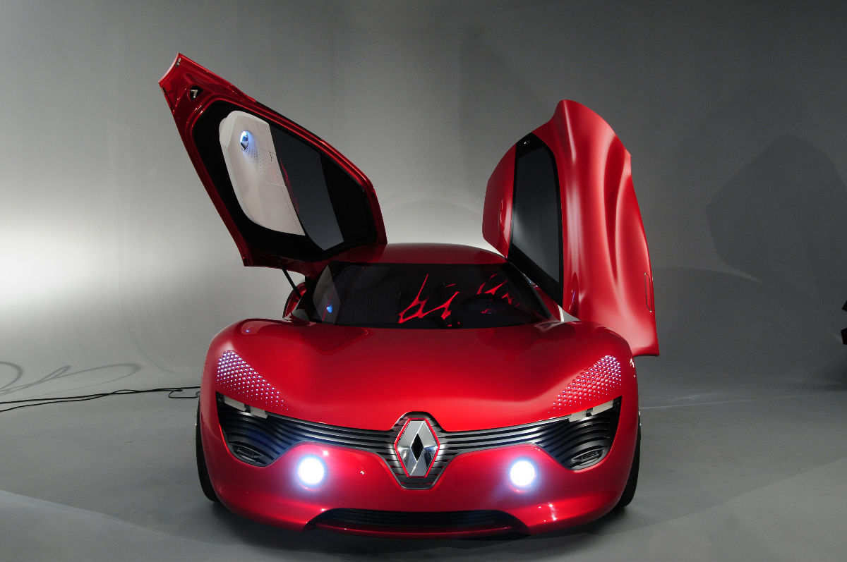 Renault DeZir front