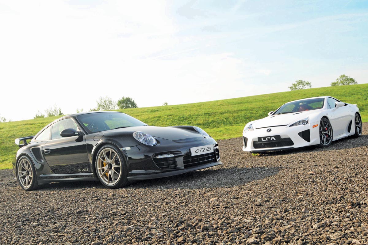 Lexus LFA vs. Porsche GT2 RS