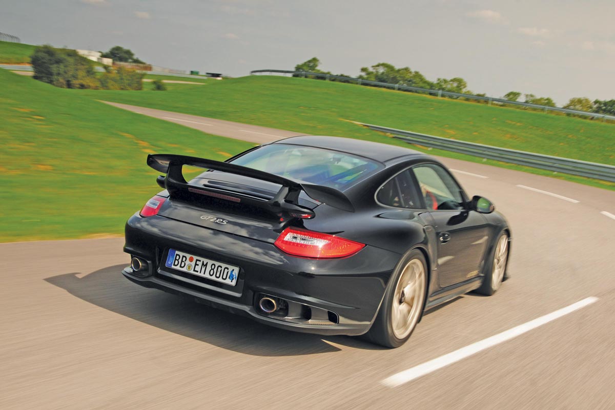 Porsche 911 GT2 RS