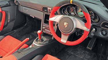 Porsche 911 GT2 RS