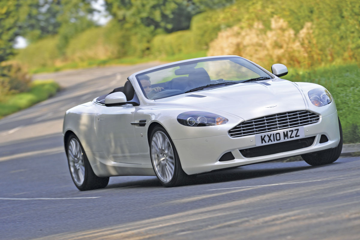 Aston Martin DB9 Volante