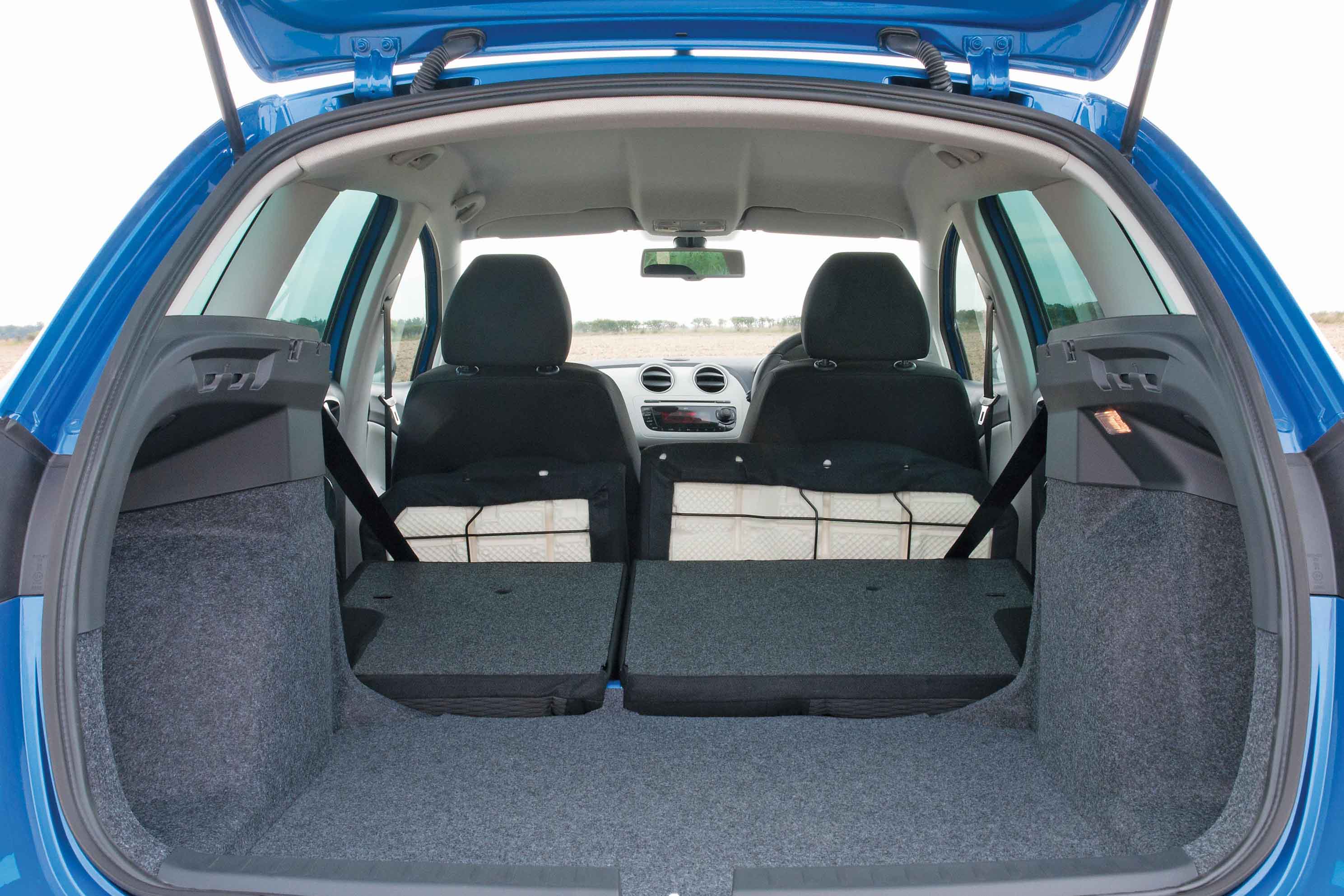 Seat Ibiza ST boot