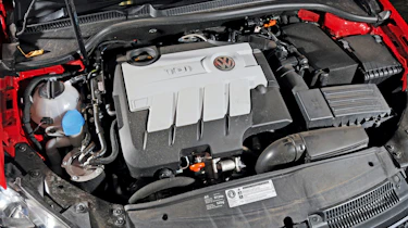 VW Golf GTD