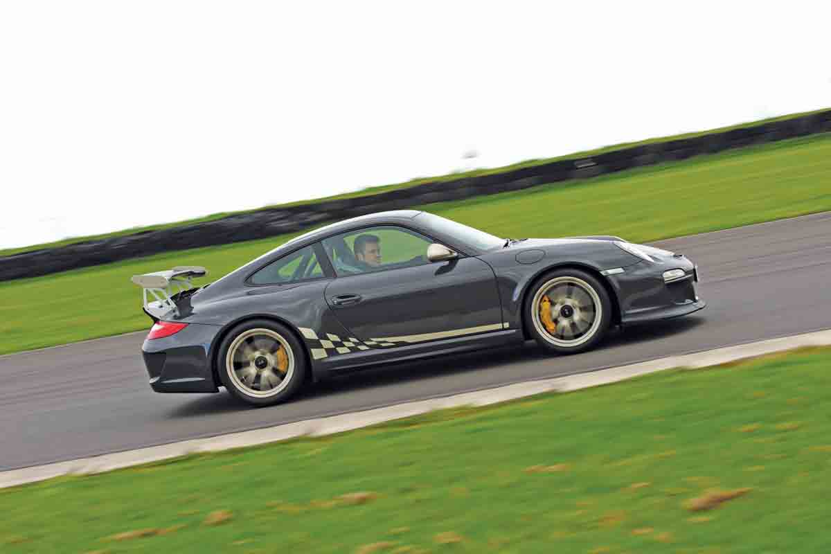 Porsche 911 GT3 RS pan