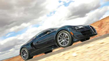 Bugatti Veyron Super Sport driven