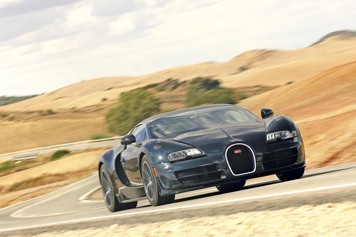 Bugatti Veyron Super Sport driven