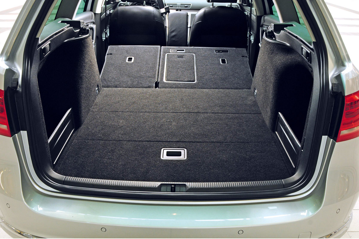 New Volkswagen Passat boot
