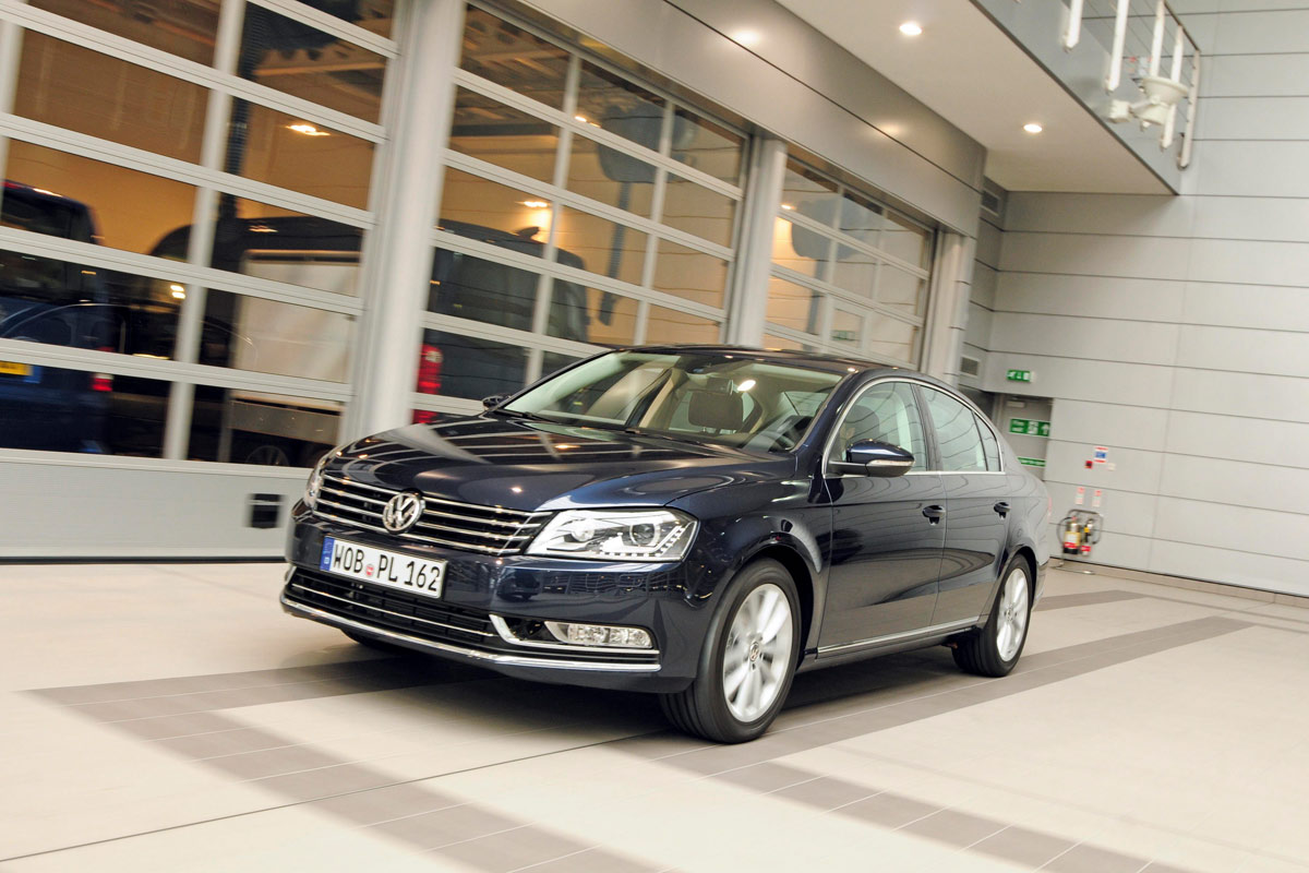 New Volkswagen Passat front
