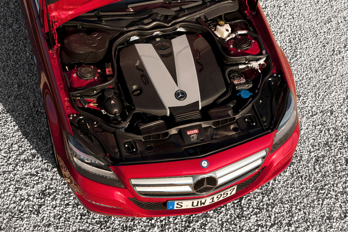 Mercedes CLS engine