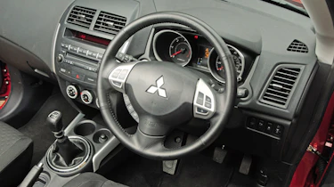 Mitsubishi ASX interior