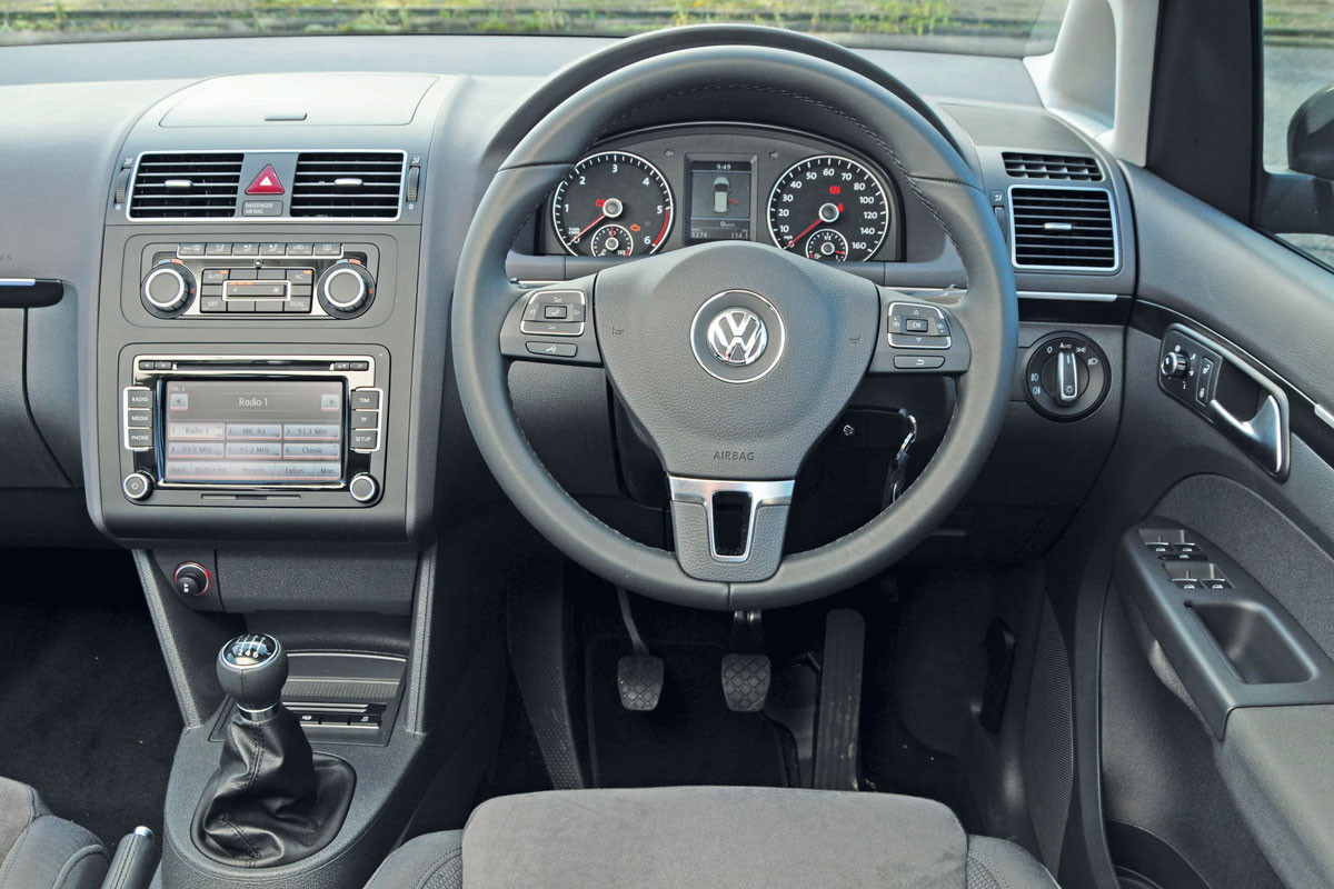 VW Touran interior