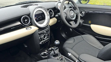 MINI Cooper interior