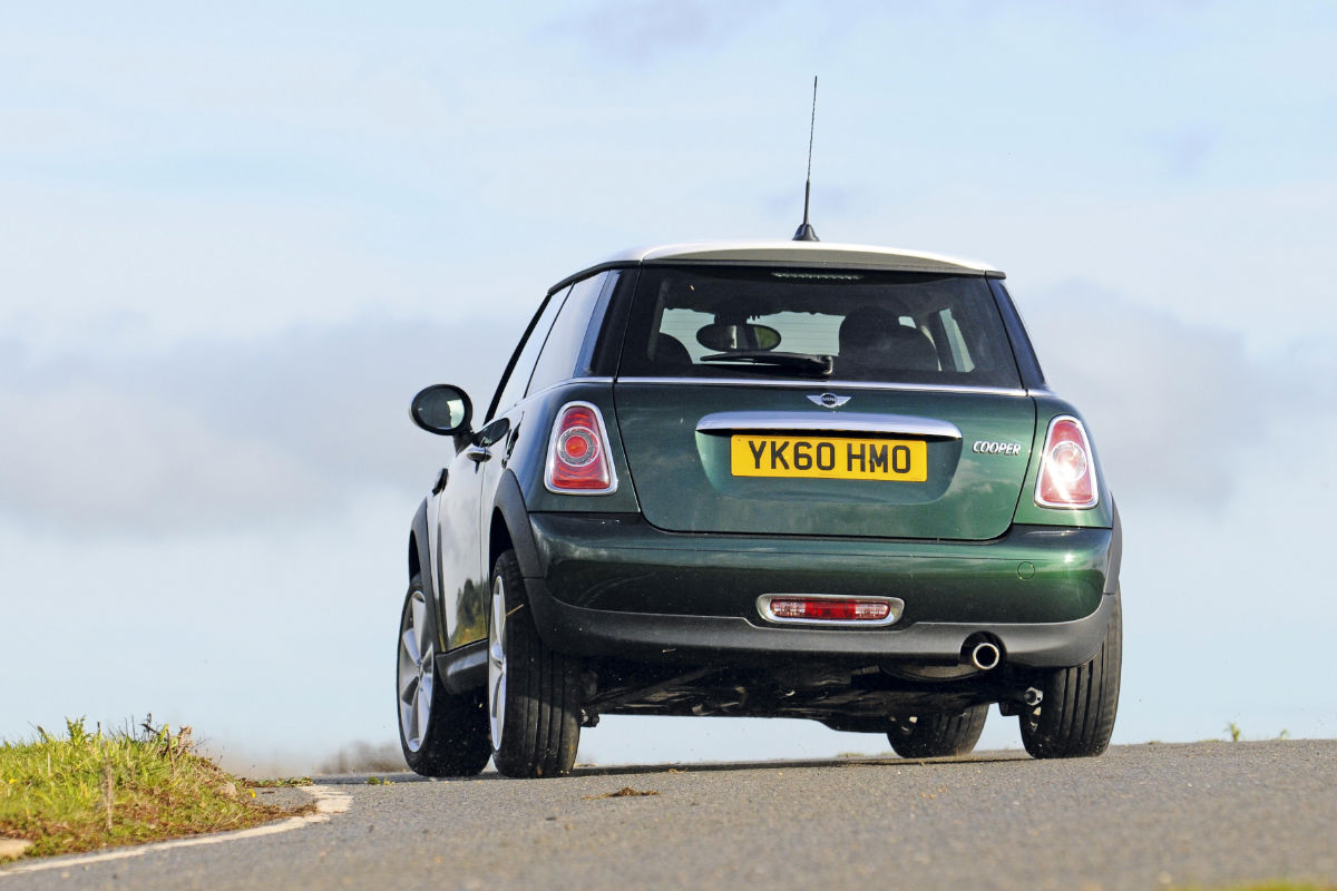 MINI Cooper rear