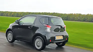 Toyota iQ