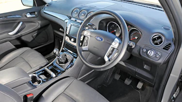 Ford Galaxy 2.0 TDci Titanium
