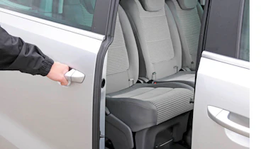 SEAT Alhambra 2.0 TDI SE 14 sliding door
