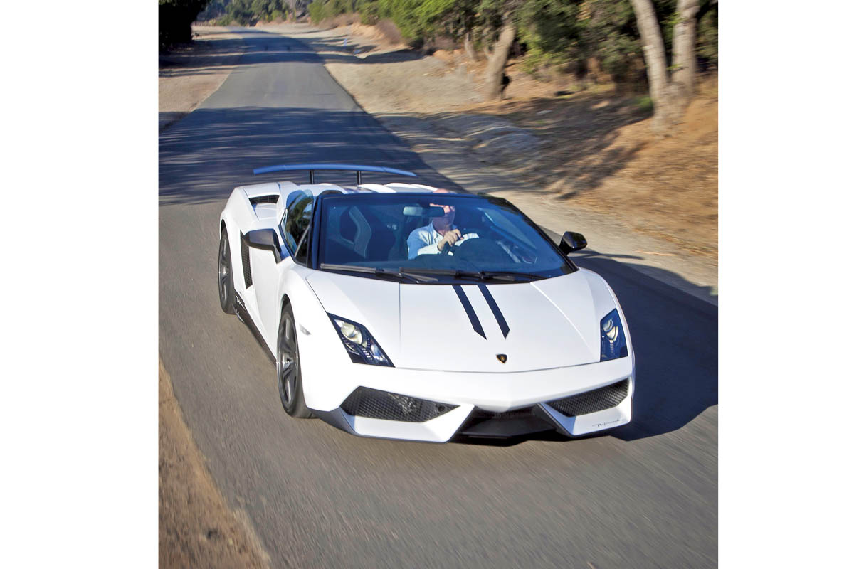 Lamborghini Performante front