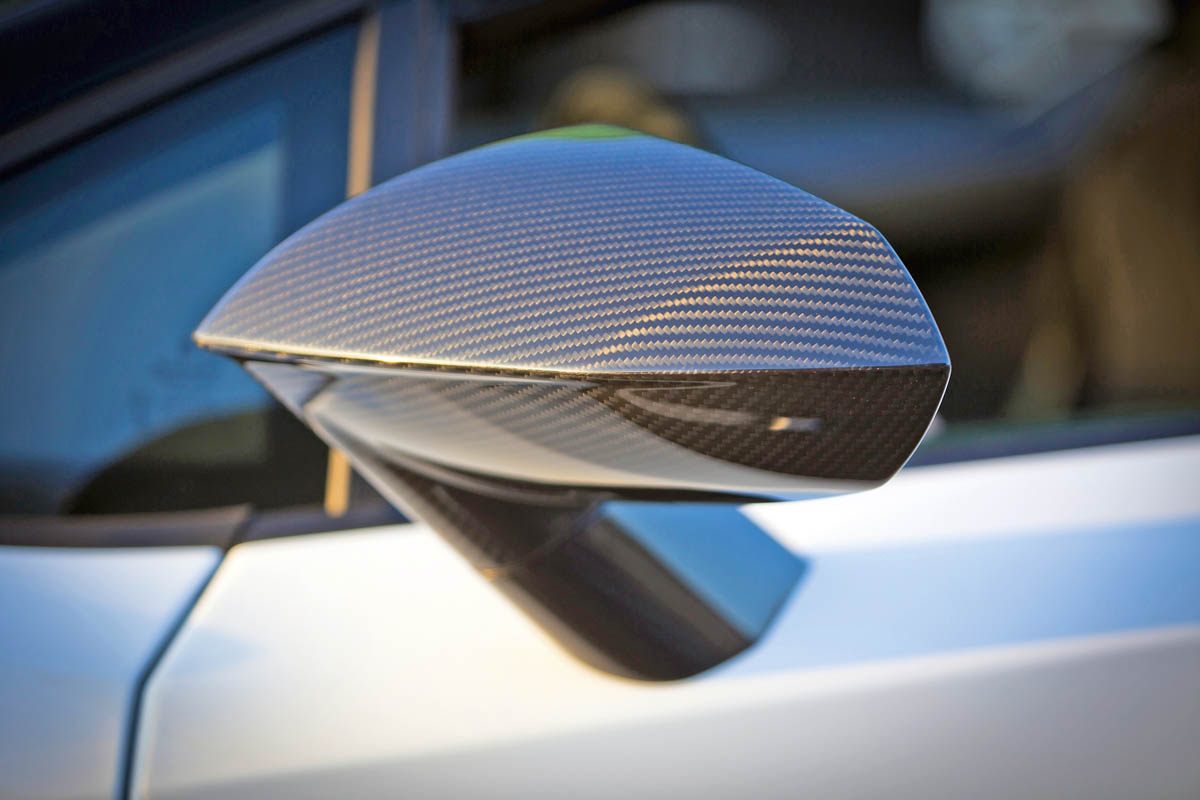 Lamborghini Performante wing mirror