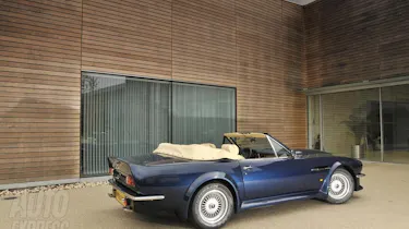 Aston Martin V8 & Volante