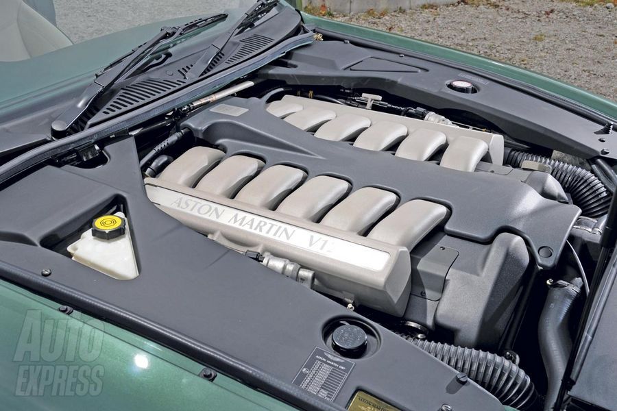 Aston Martin DB7