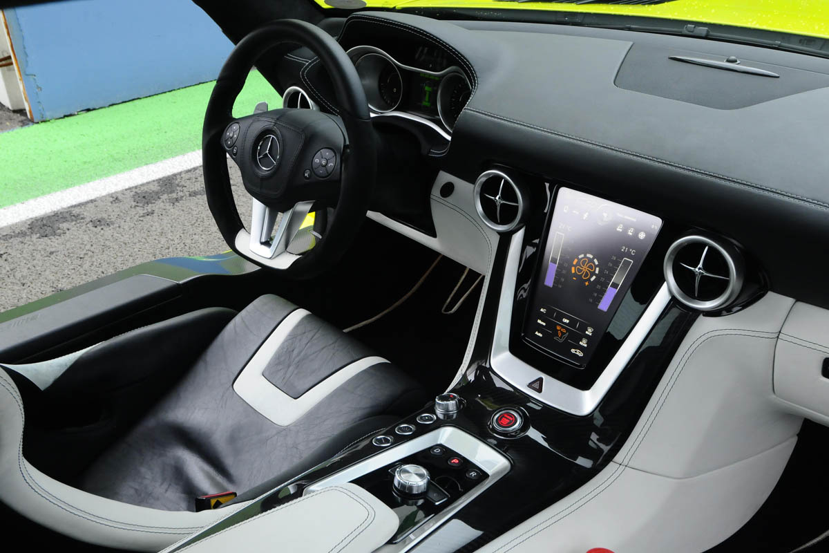 Mercedes SLS AMG E-cell