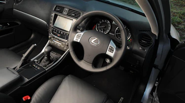 Lexus IS 200d