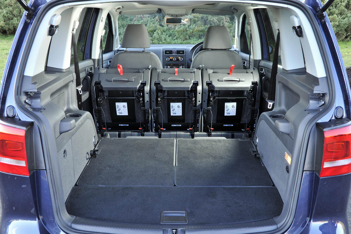 Volkswagen Touran SE