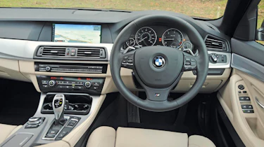 535d interior