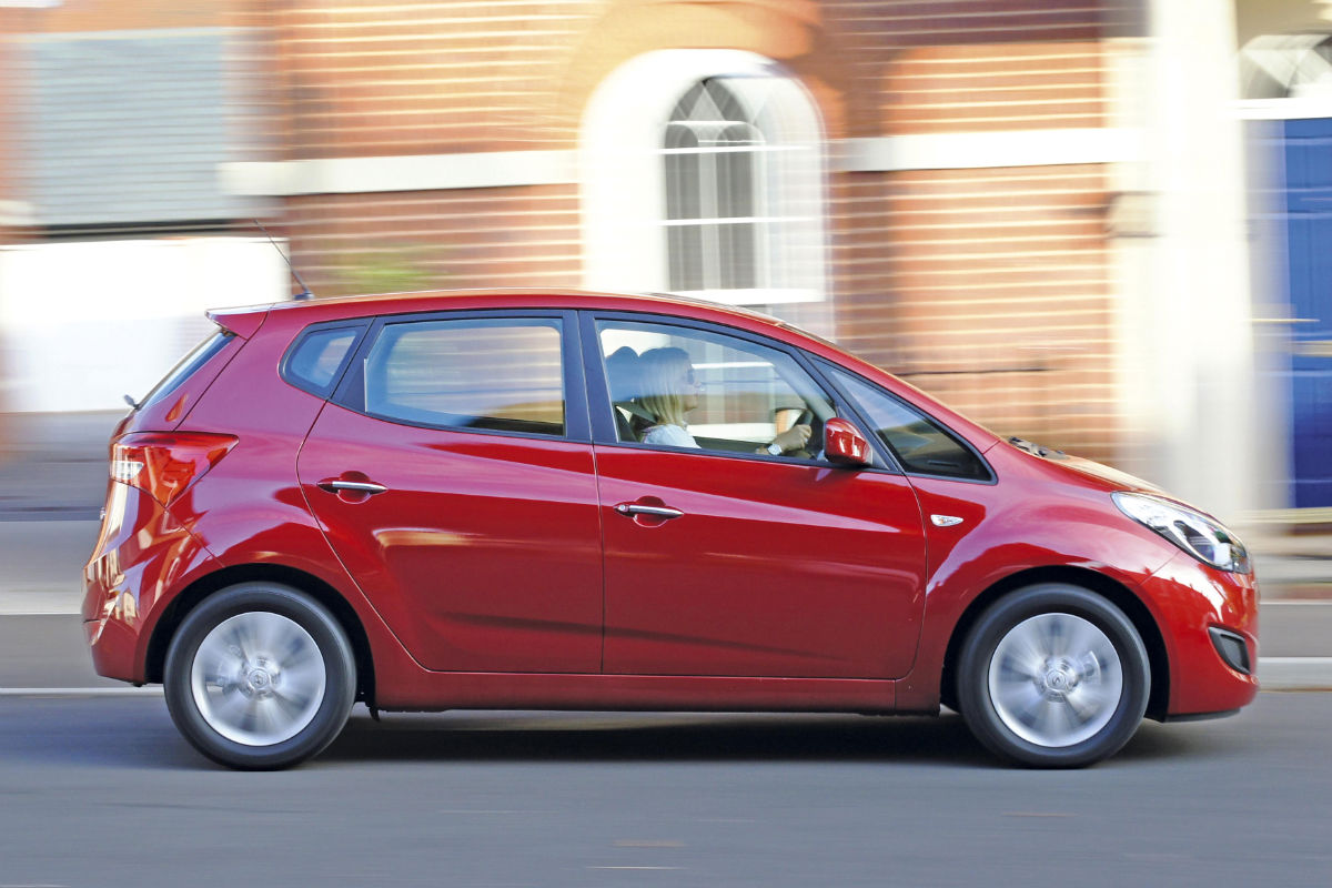 Hyundai ix20 profile