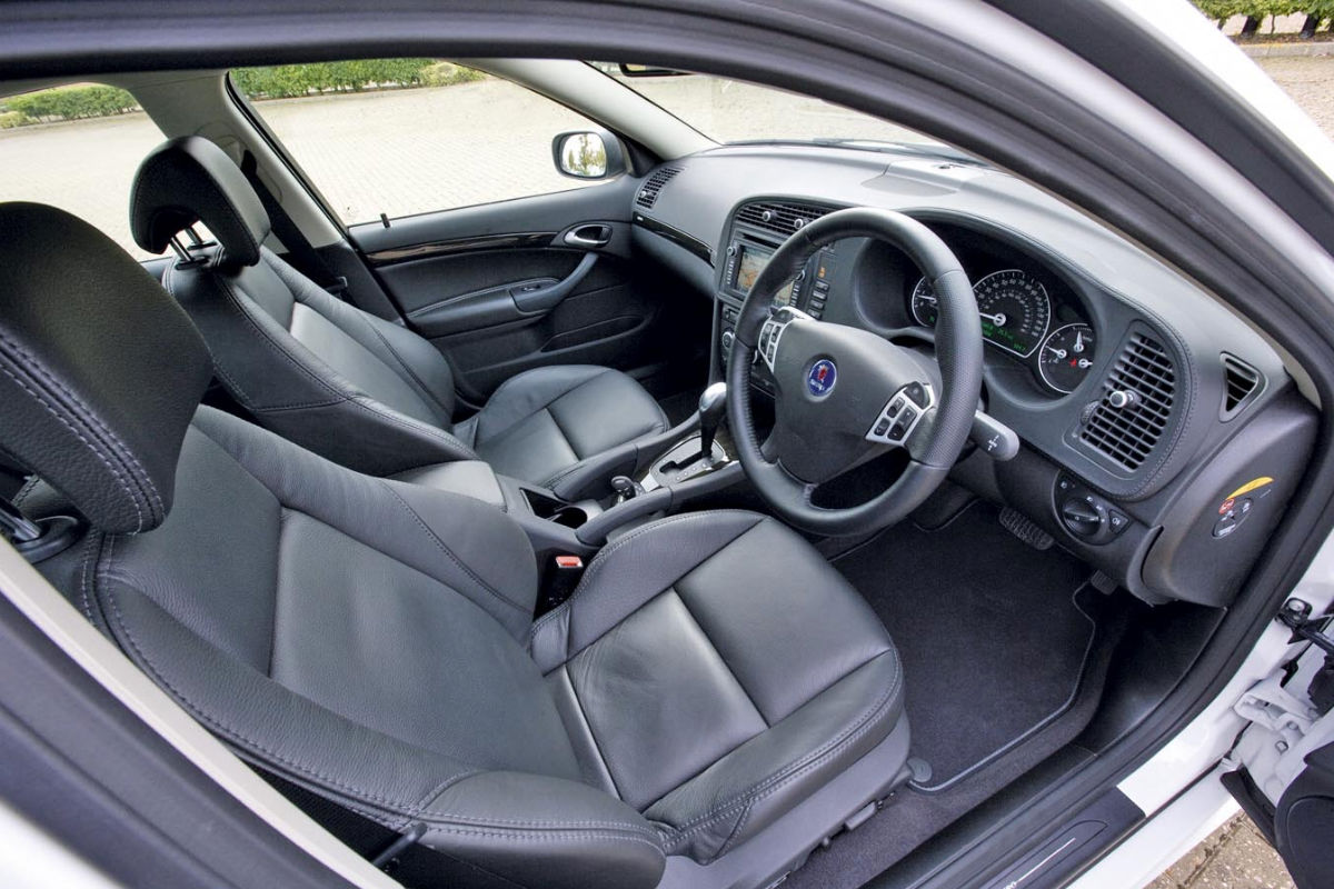 Saab 9-3 Carlsson edition interior