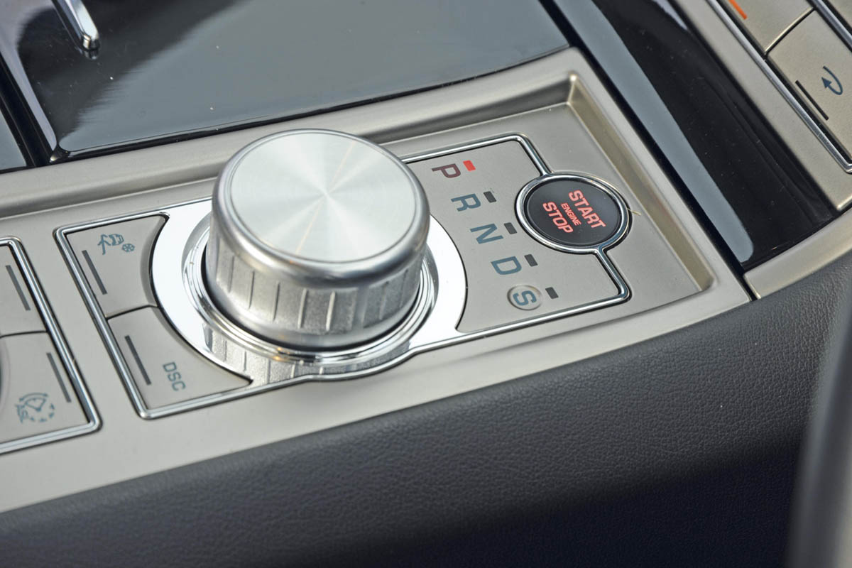 Jaguar XF