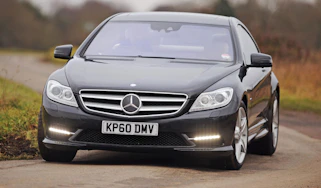 Mercedes CL 500 cornering