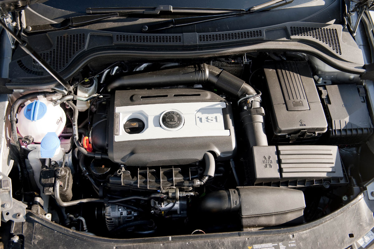 Skoda Superb Estate 4x4 1.8T engine
