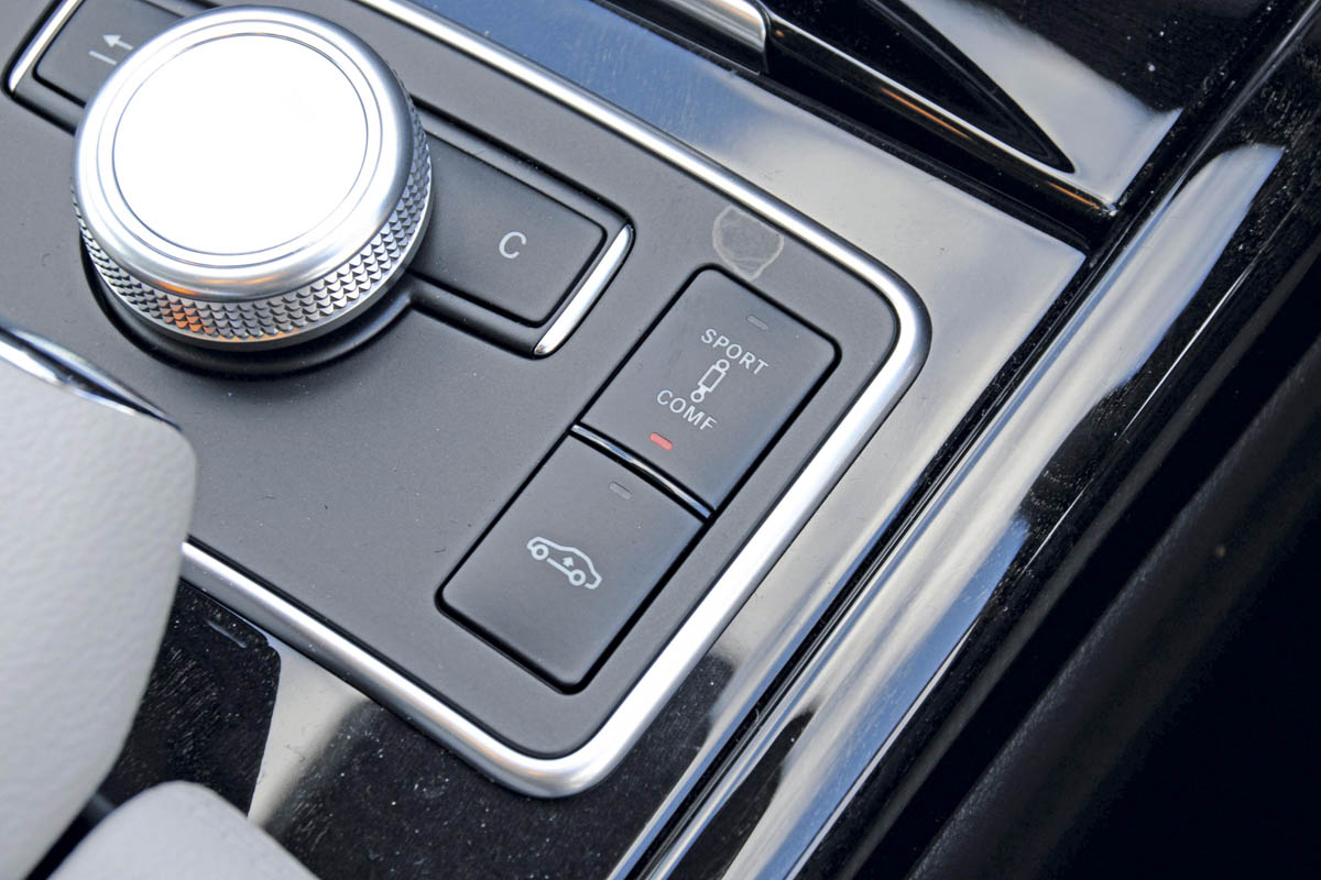 Mercedes E350 CDI Estate buttons