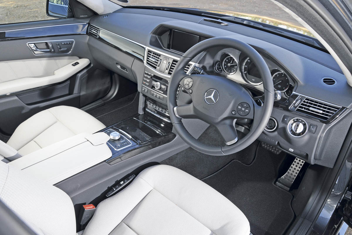 Mercedes E350 CDI Estate interior