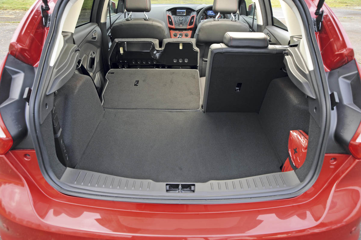 Ford Focus Zetec boot