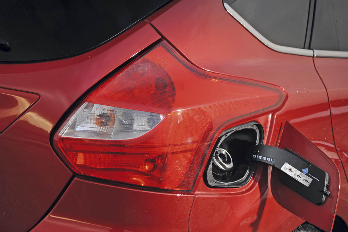 Ford Focus Zetec fuel
