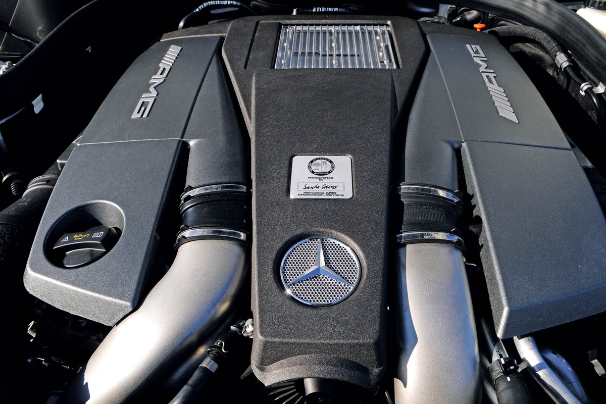 Mercedes CLS 63 AMG engine