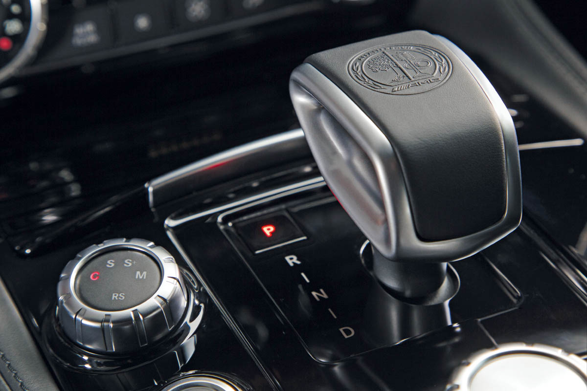 Mercedes CLS 63 AMG gearstick