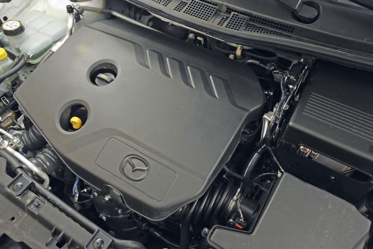 Mazda 5 1.6D engine