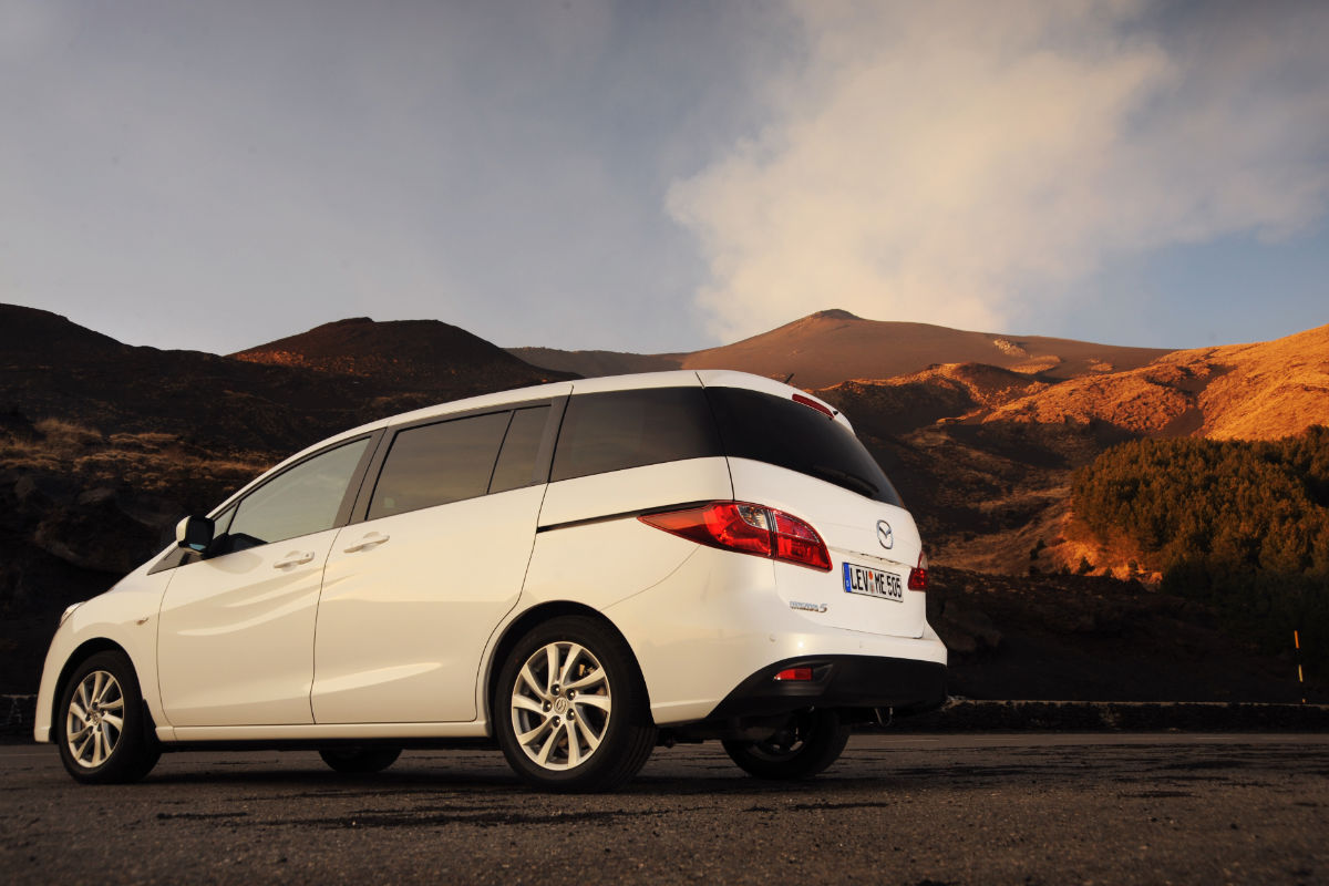 Mazda 5 1.6D rear sttc