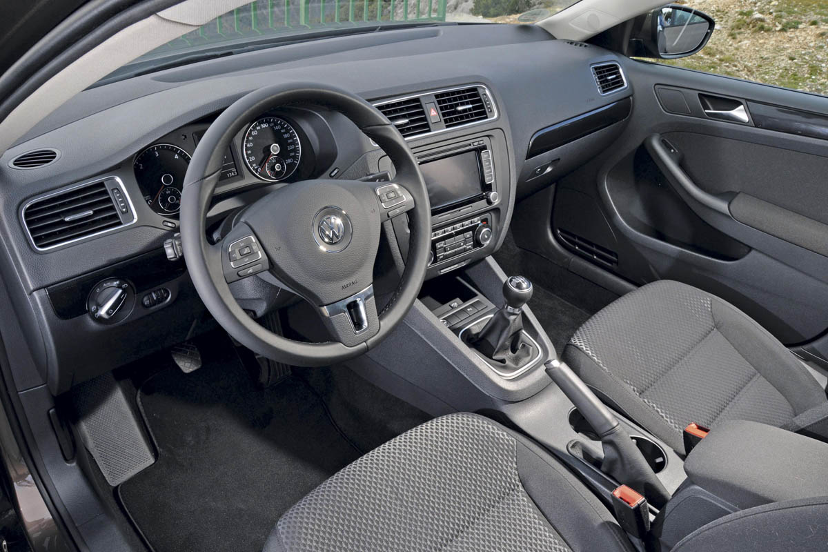 Volkswagen Jetta interior