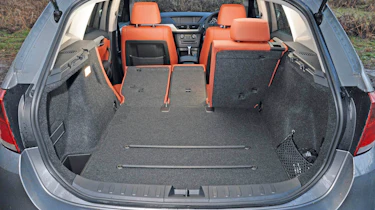 BMW X1 18d SE boot
